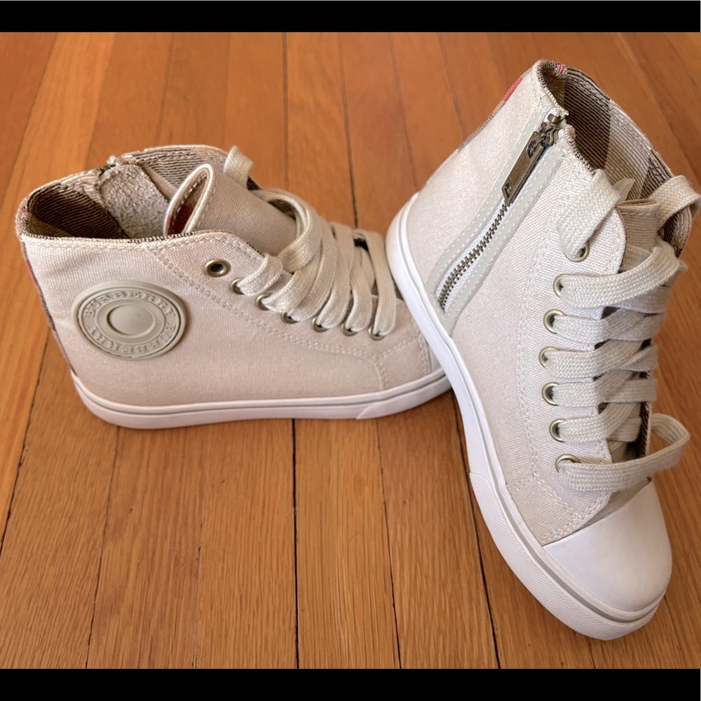 Burberry Boys High Top Sneakers Sz 11 1/2